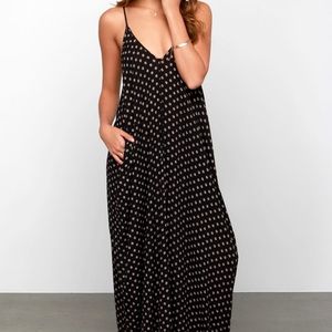 Lulu’s Black pattern maxi dress, new with tags